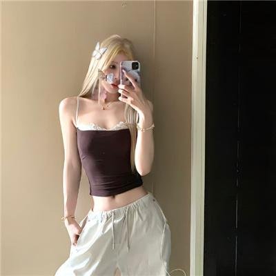 渣男劈腿，闪婚服务员是大佬