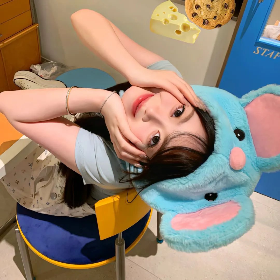 我被困在同一天十万年